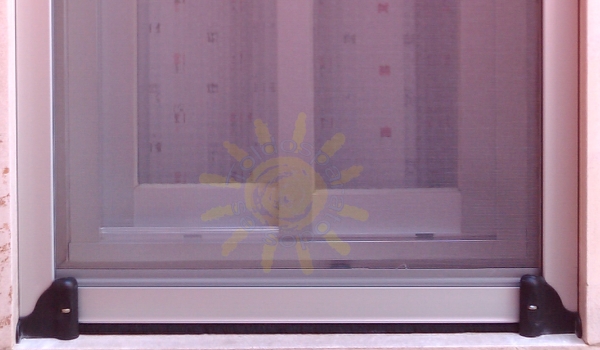 Mosquitera enrrollable