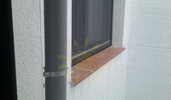 Mosquitera enrrollable